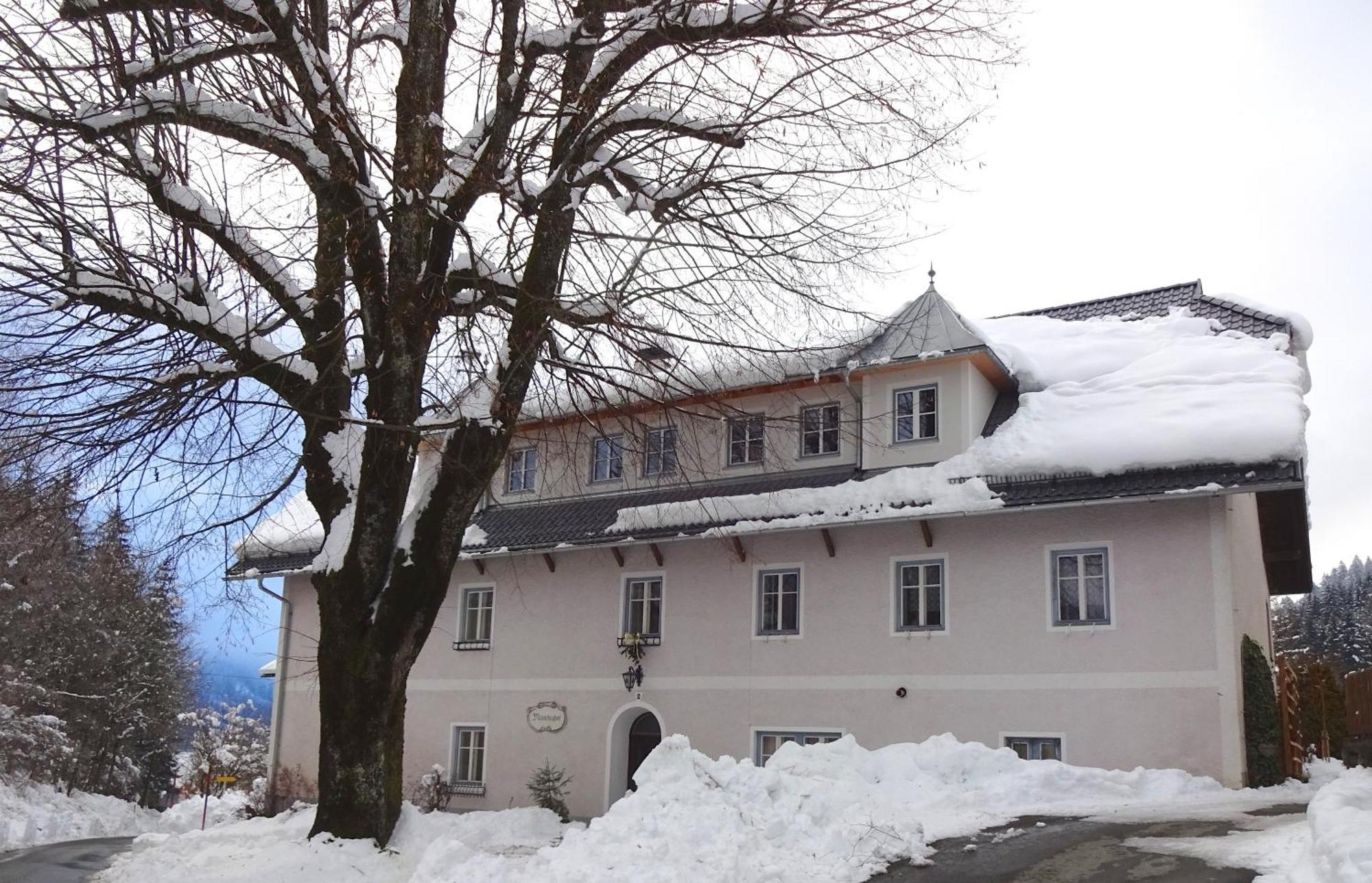 Mitschighof - Apartments Und Pension - Heidis-Welt, Mitschig Hermagor-Pressegger See Exterior photo